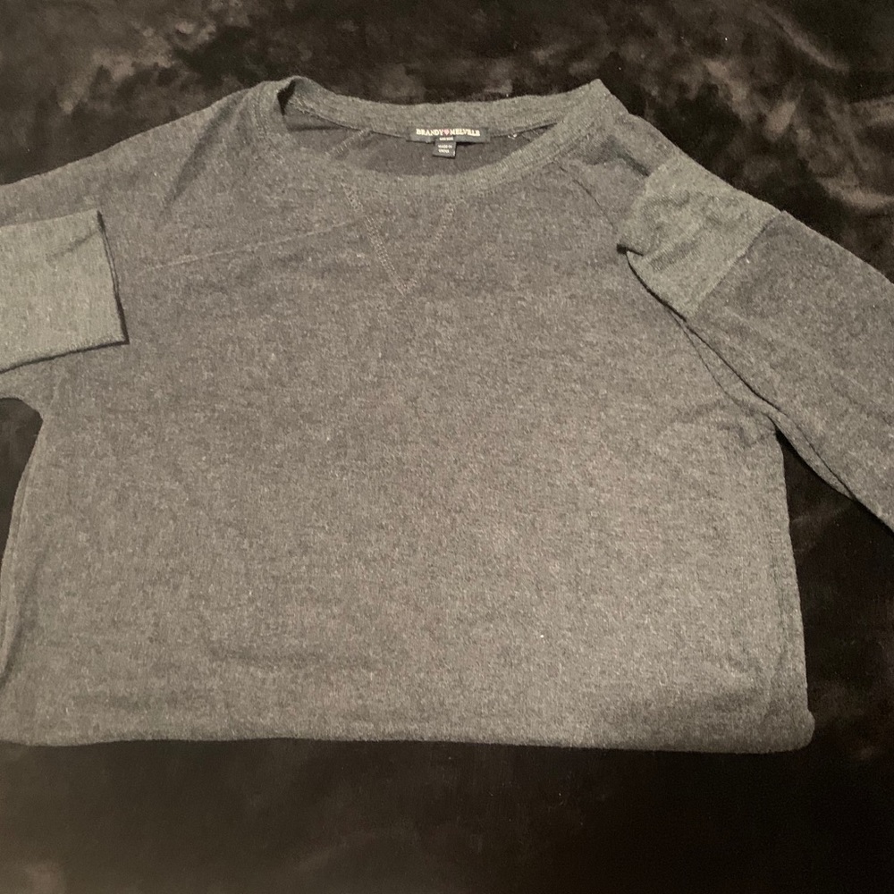 High Low Cut, Gray Long Sleeves
